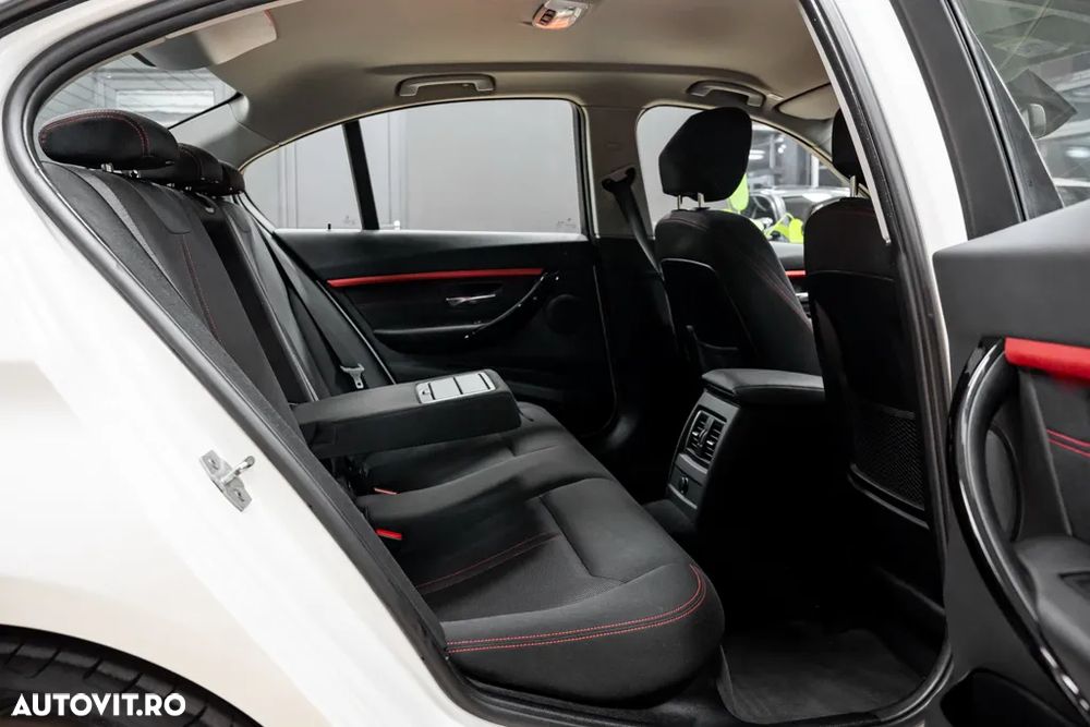 BMW Seria 3 - 28