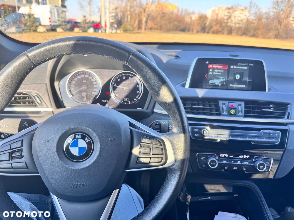 BMW X1 sDrive18i GPF Sport Line - 9