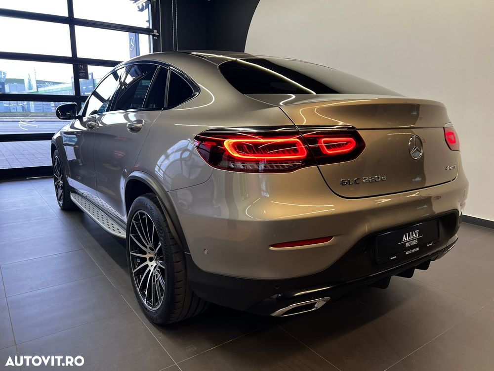Mercedes-Benz GLC Coupe 220 d 4Matic 9G-TRONIC AMG Line - 3