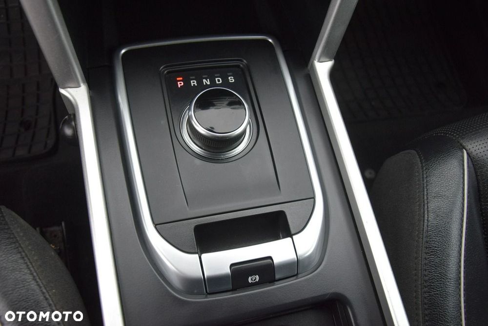 Land Rover Discovery Sport D150 R-Dynamic - 31