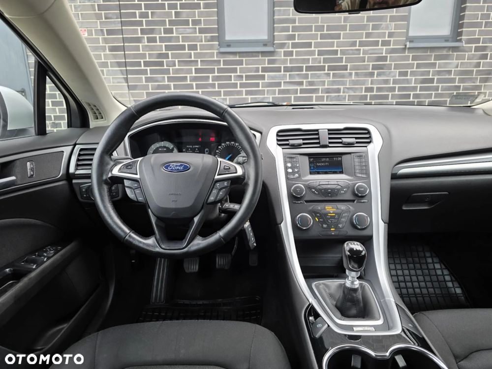 Ford Mondeo 2.0 TDCi Ambiente - 27