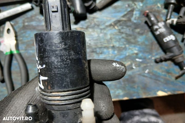 Pompita lichid parbriz si luneta 8A61-17K624-AA 8A61-17K624-AA Ford F - 5