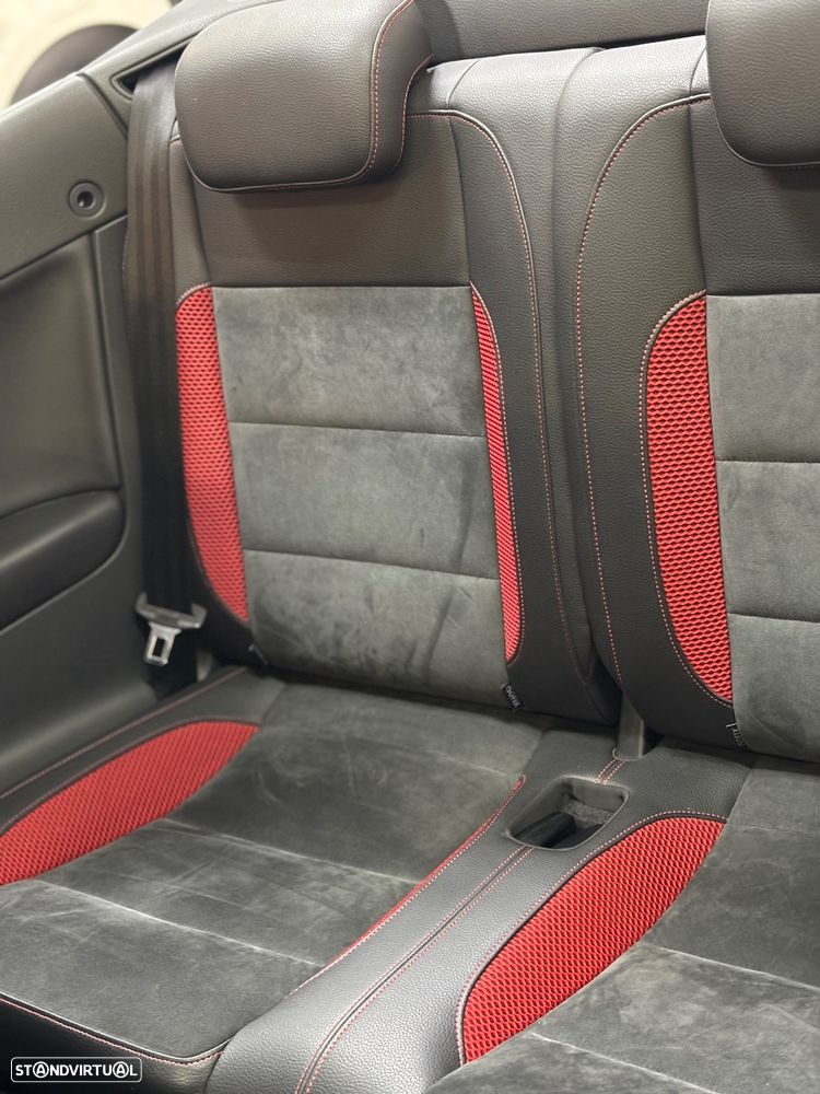 VW Golf Cabriolet 1.6 TDi Lounge - 23