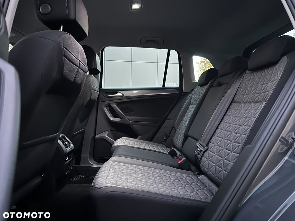 Volkswagen Tiguan 2.0 TDI SCR 4Mot Life DSG - 20
