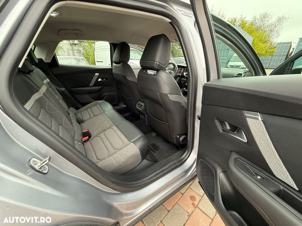 Citroën C4 1.2 PureTech S&S EAT8 Feel - 19