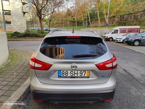 Nissan Qashqai 1.5 dCi Tekna Premium - 4