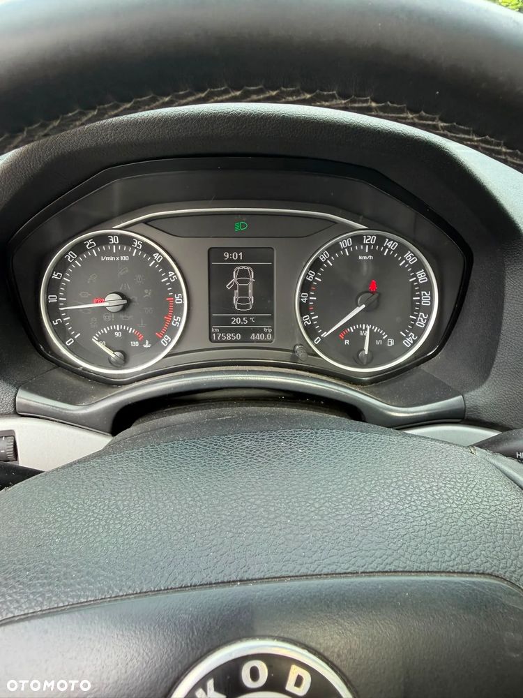 Skoda Octavia 2.0 TDI Elegance - 2