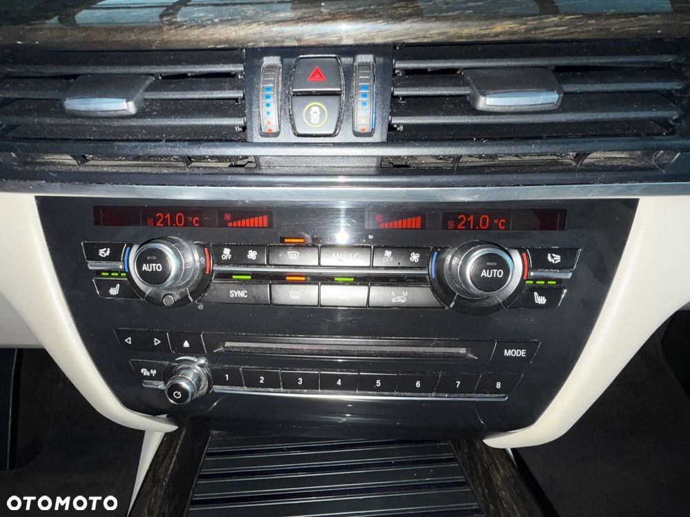 BMW X5 xDrive25d - 16