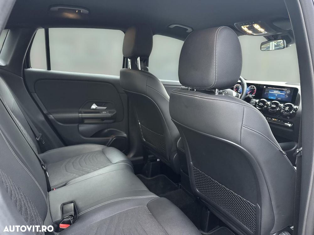 Mercedes-Benz GLA 200 d 4MATIC Aut. - 15