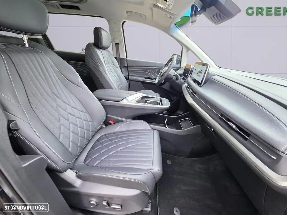 Maxus Mifa 9 Luxury - 12