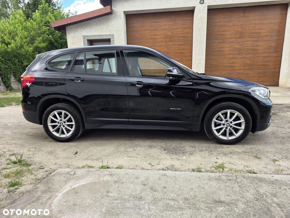 BMW X1 sDrive18i - 3