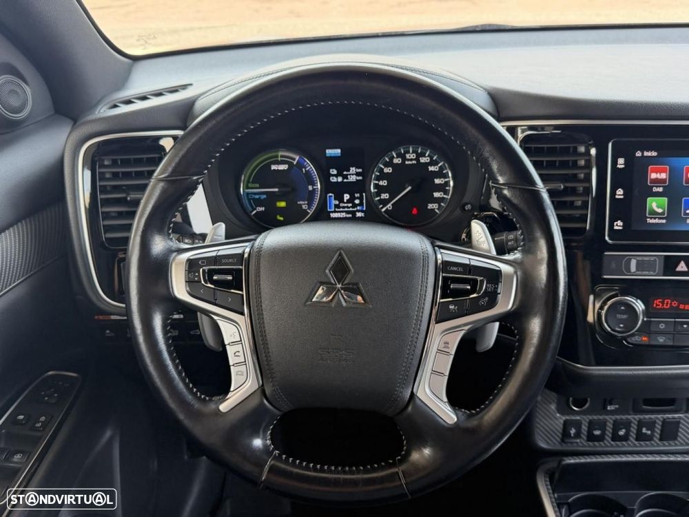 Mitsubishi Outlander 2.0 Instyle Navi - 11