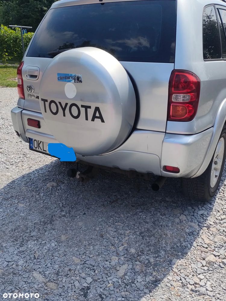 Toyota RAV4 2.0 D-4D 4x4 - 19