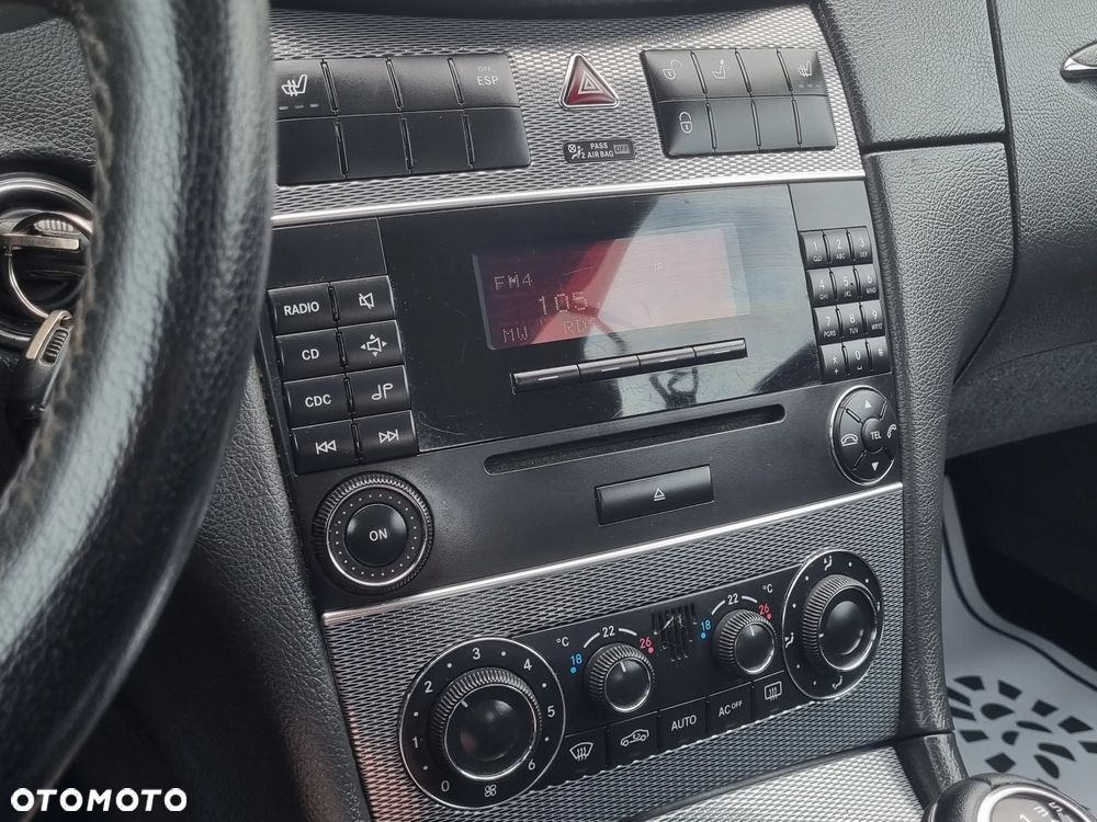 Mercedes-Benz CLK 200 Kompressor - 23
