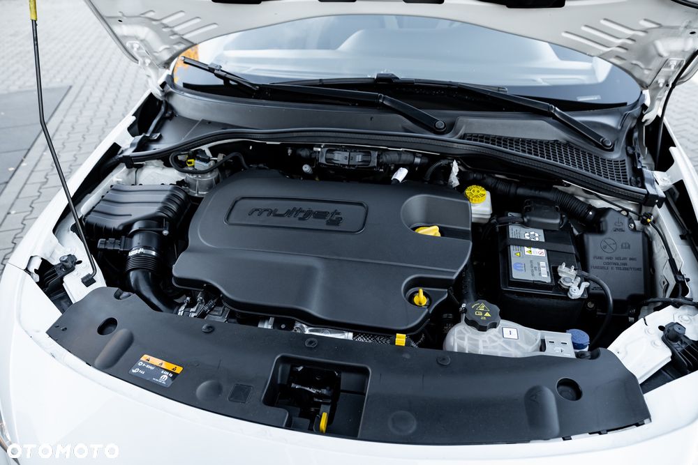 Fiat Tipo 1.6 MultiJet 16v Lounge - 36