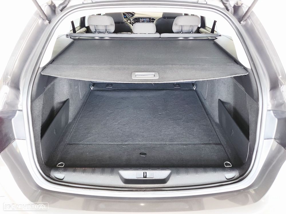 Peugeot 308 SW BlueHDi 130 Allure - 37