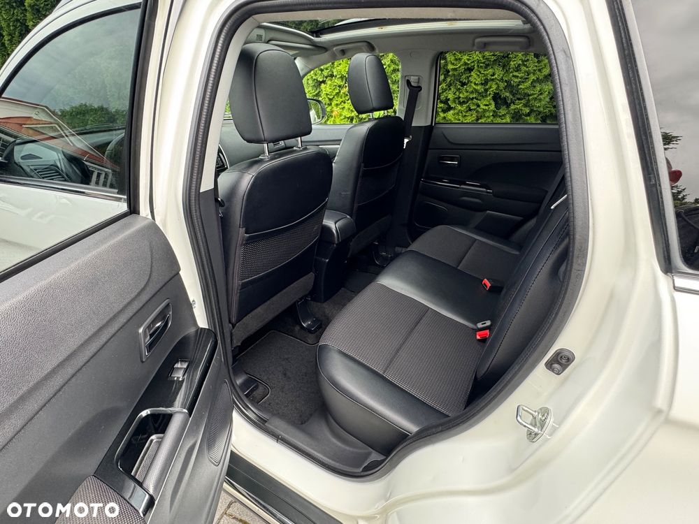 Peugeot 4008 - 37