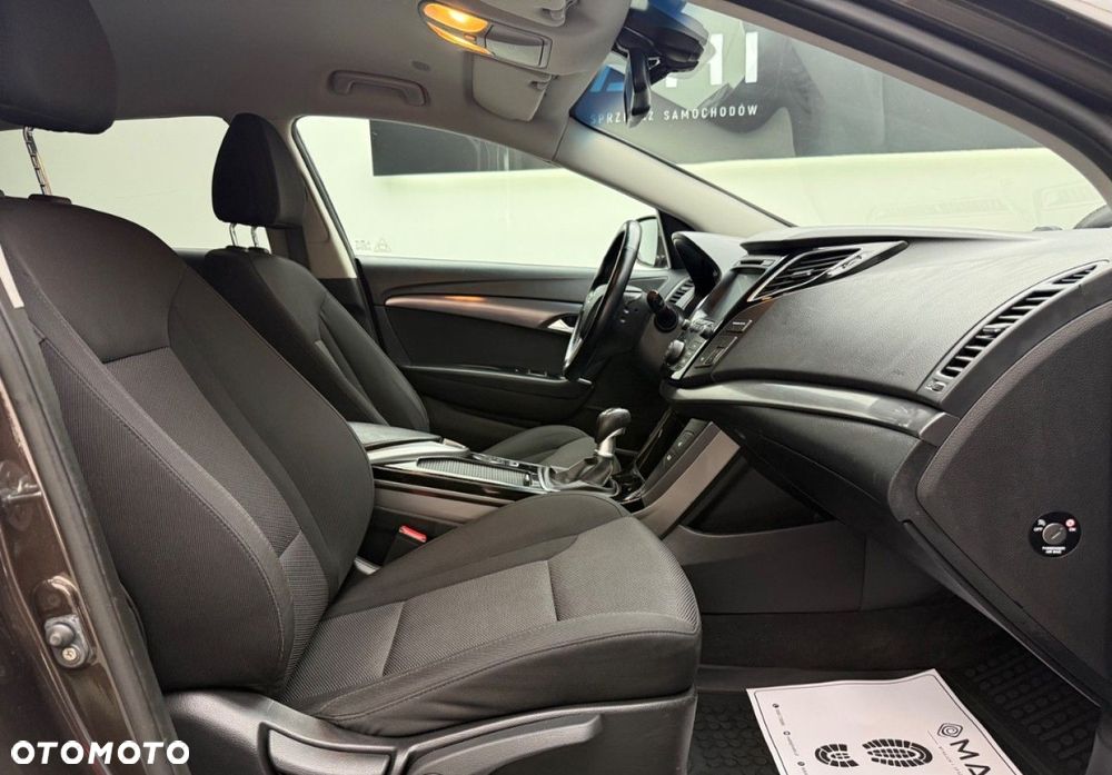 Hyundai i40 1.6 GDI Comfort + - 18