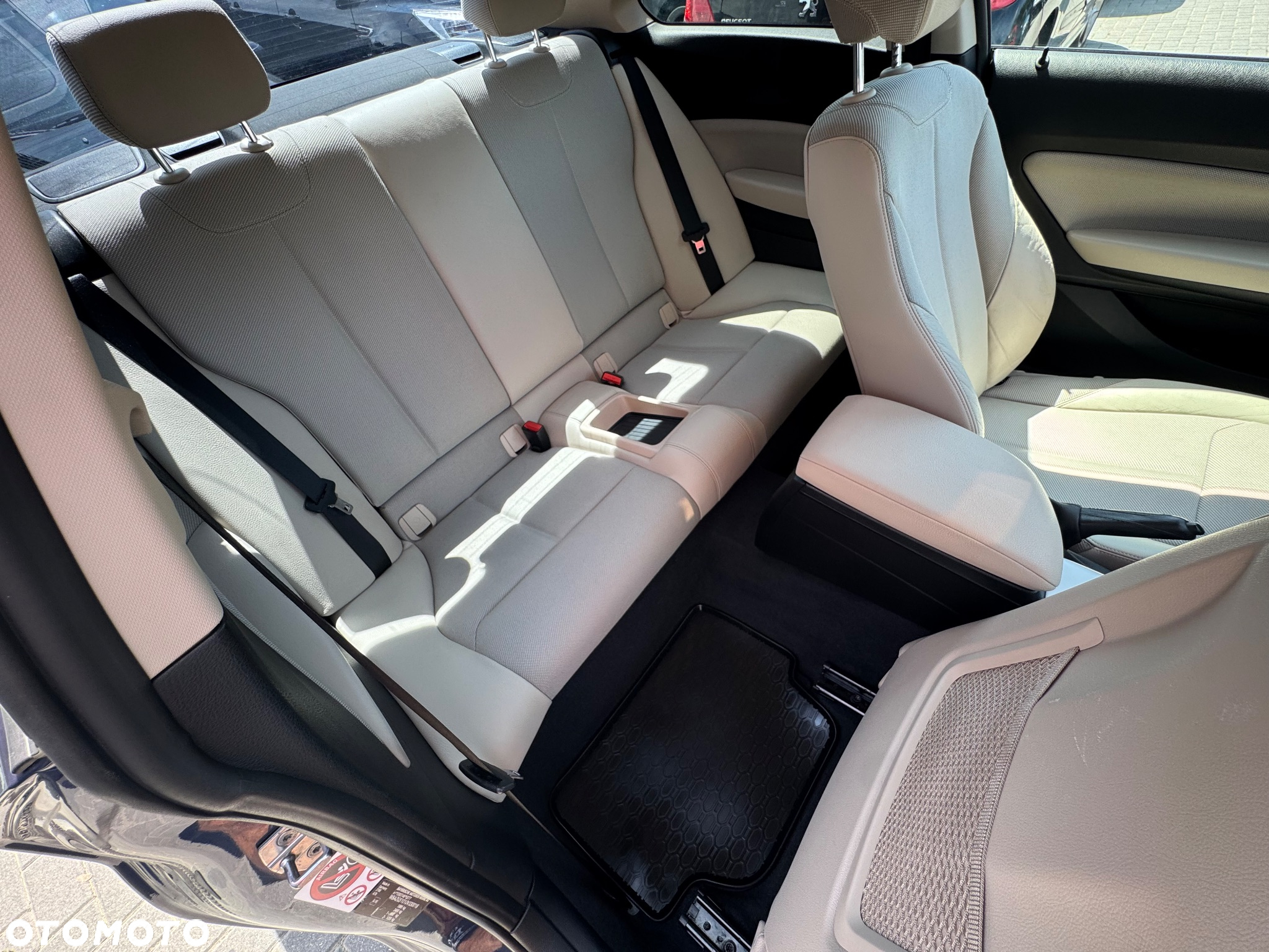 BMW Seria 2 218d Coupe M Sport - 25