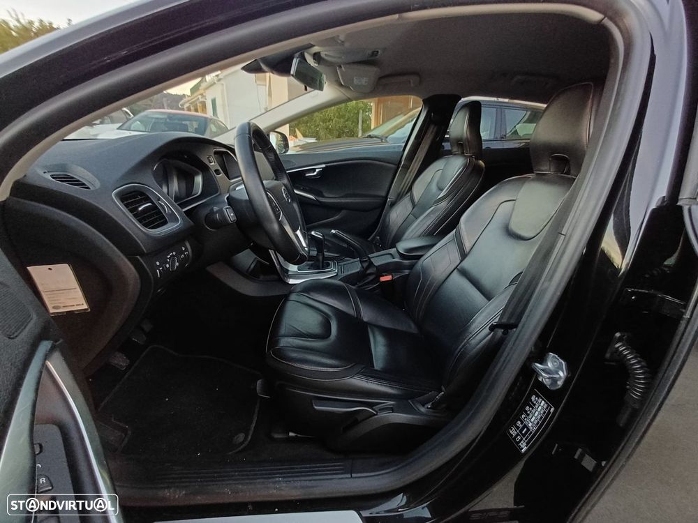 Volvo V40 D2 Ocean Race - 16