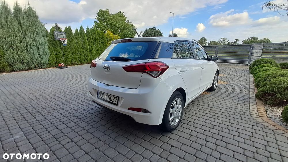 Hyundai i20 - 3