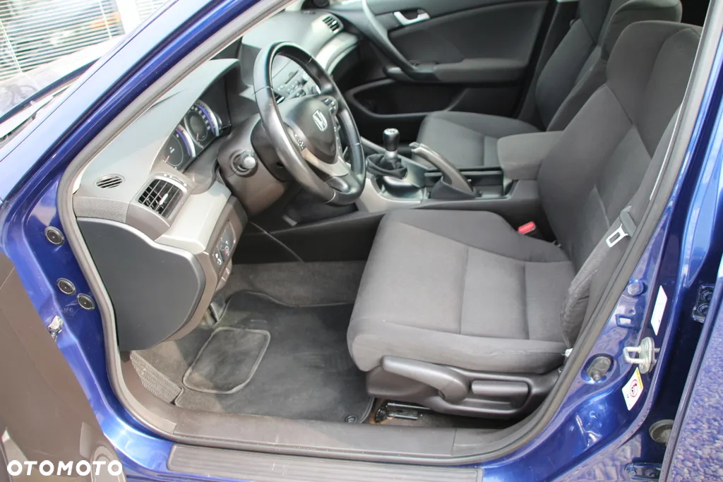 Honda Accord 2.0 Executive - 25