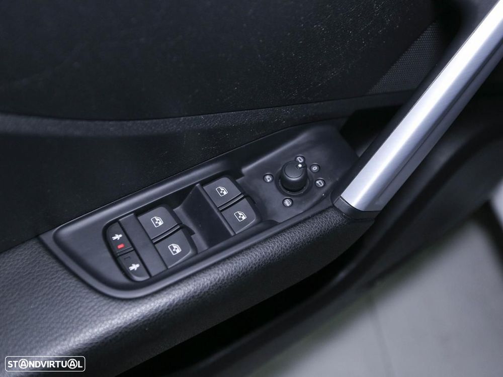 Audi Q2 35 TFSI S tronic - 11