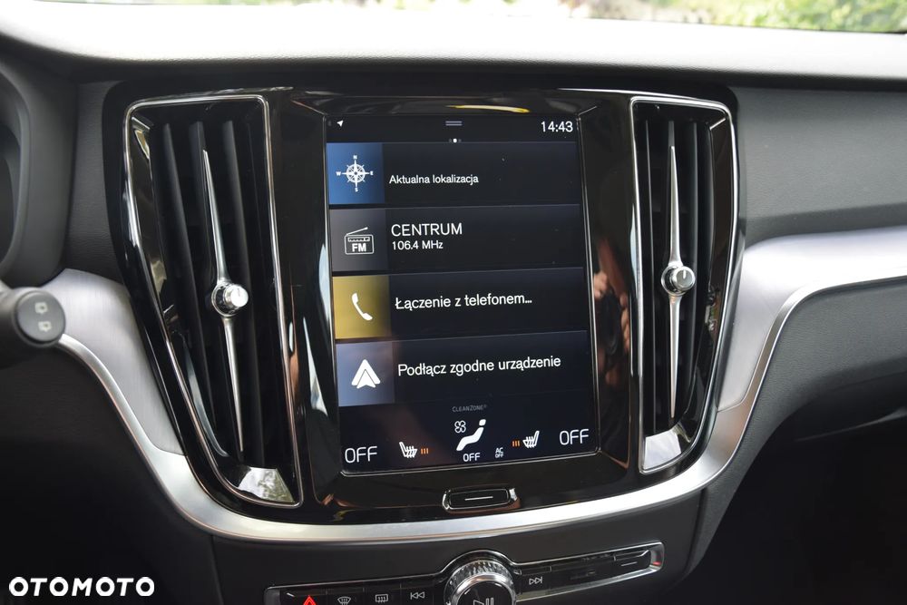 Volvo V60 D3 AWD Geartronic Momentum - 31