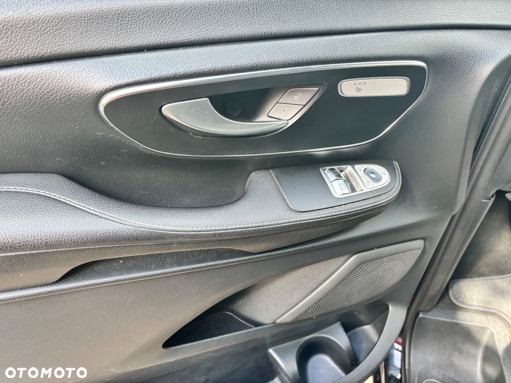 Mercedes-Benz Klasa V 250 d lang 7G-TRONIC Exclusive - 26