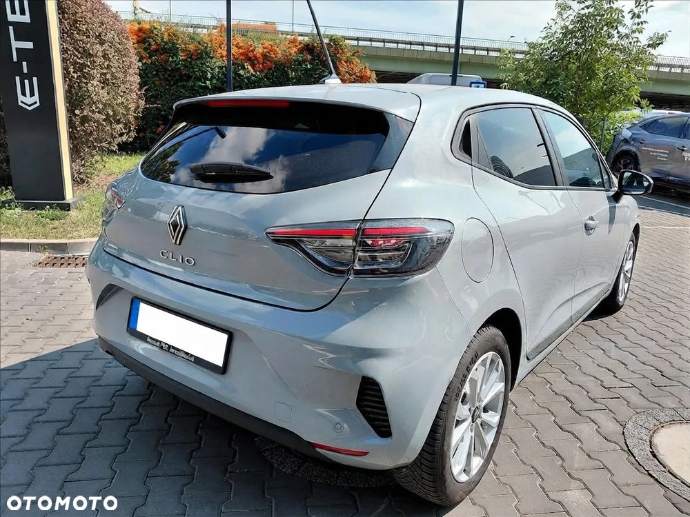 Renault Clio 1.0 TCe Evolution - 11