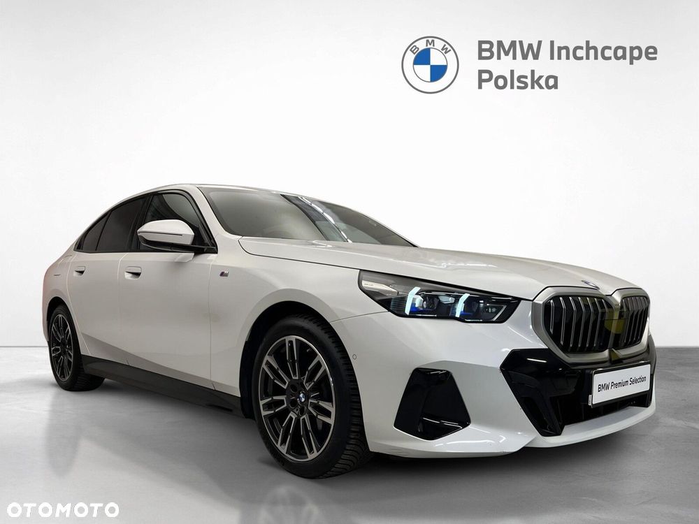 BMW Seria 5 520i mHEV M Sport - 8