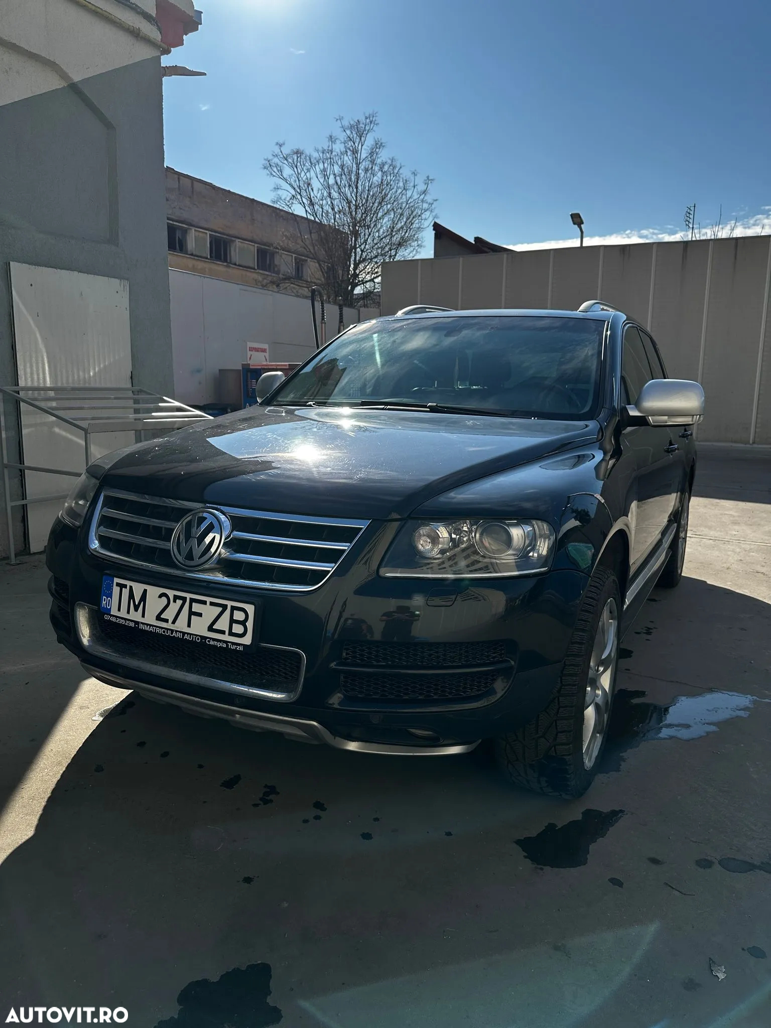 Volkswagen Touareg - 4