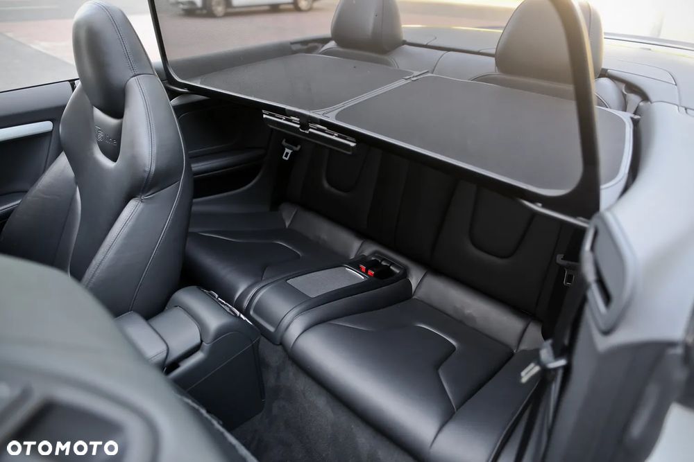 Audi A5 Cabrio 2.0 TDI DPF - 29
