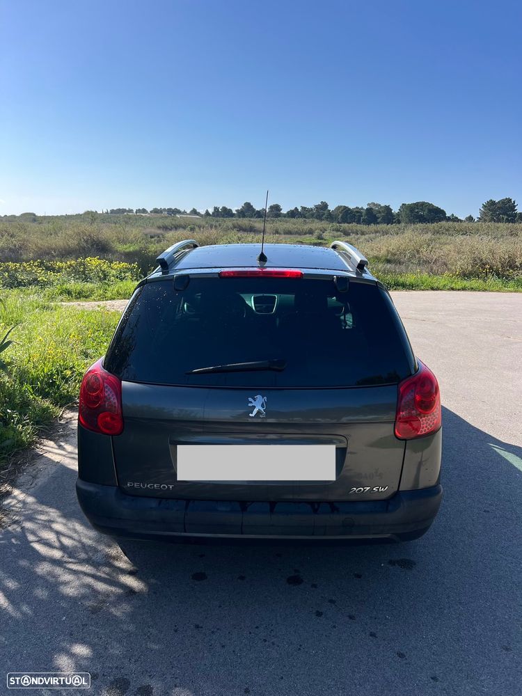 Peugeot 207 SW 1.4 VTi Sportium - 7