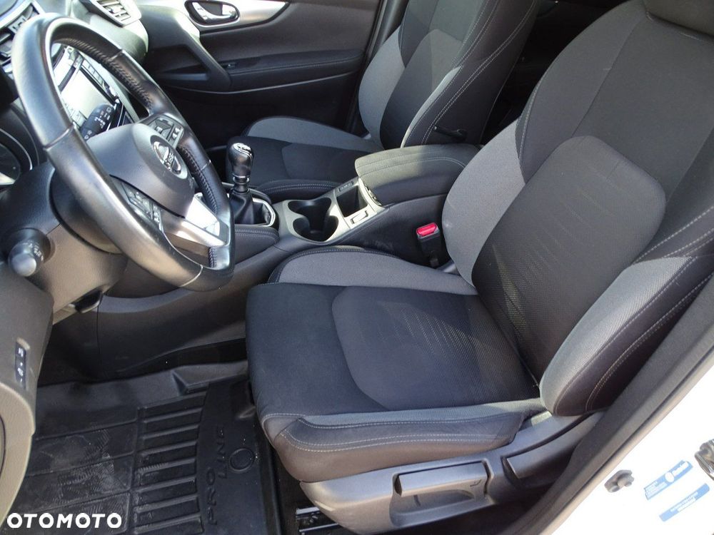 Nissan Qashqai - 15