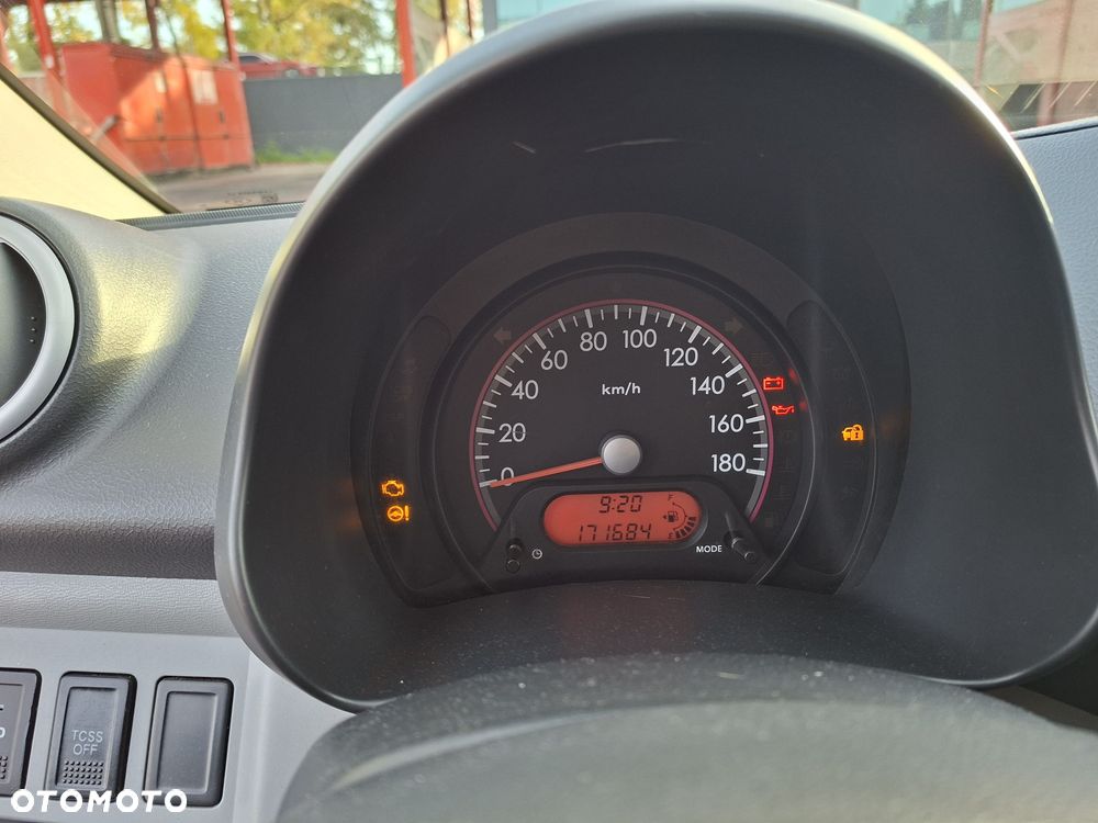Suzuki Alto - 10