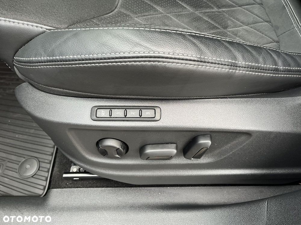 Skoda Kodiaq 2.0 TSI 4x4 Sportline DSG 7os - 19