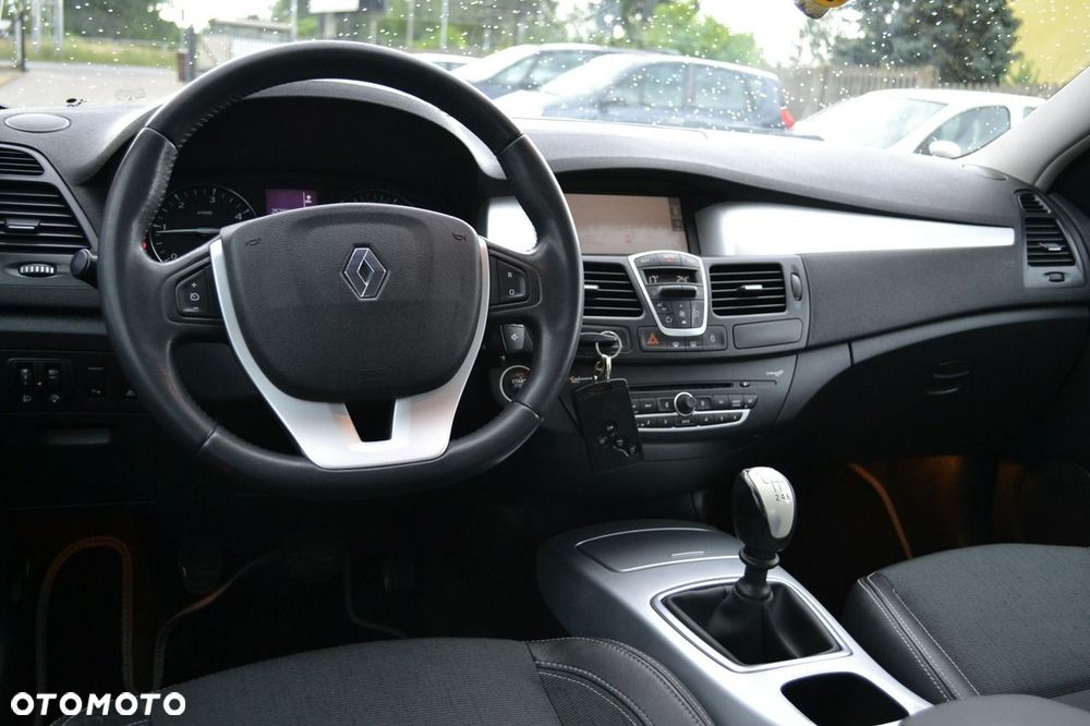 Renault Laguna - 8