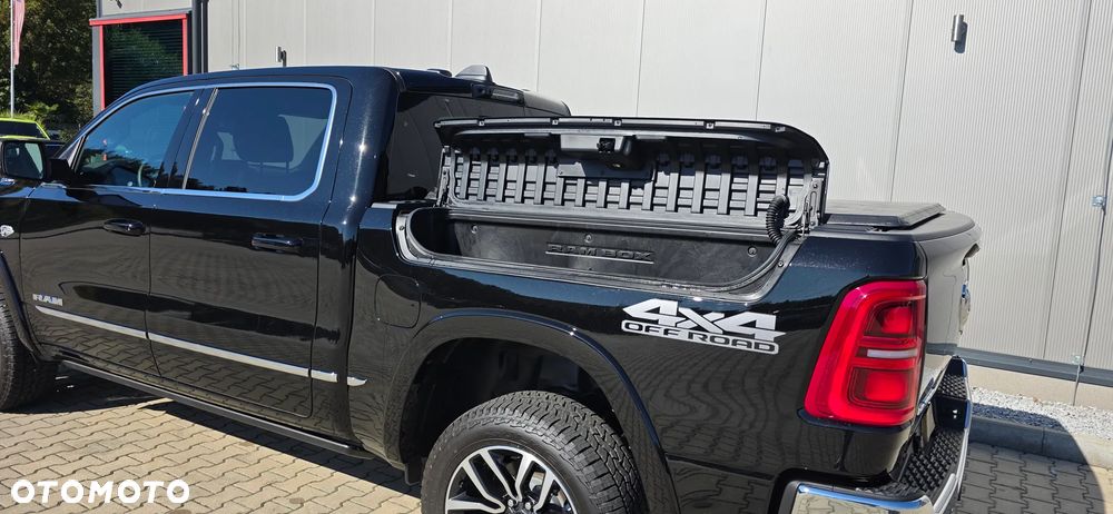 Dodge RAM 5.7 4x4 - 11