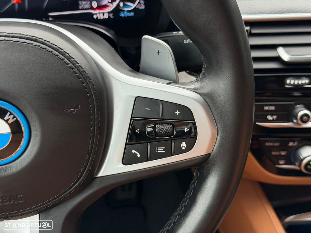 BMW 530 e Pack M - 36
