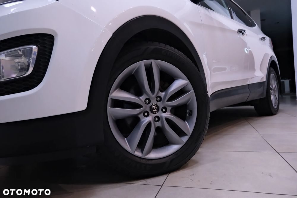 Hyundai Santa Fe - 20
