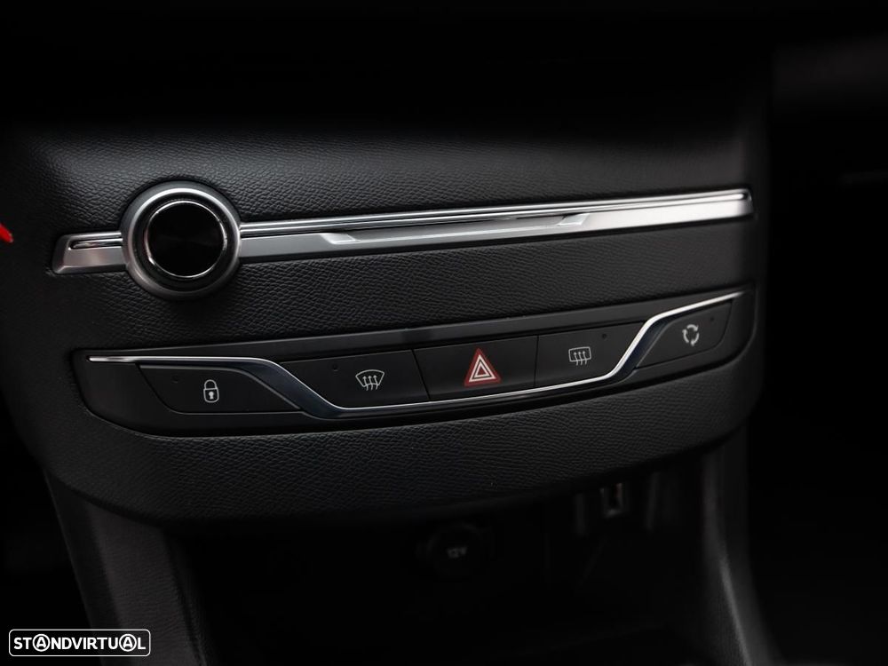 Peugeot 308 SW 1.5 BlueHDi Style - 17