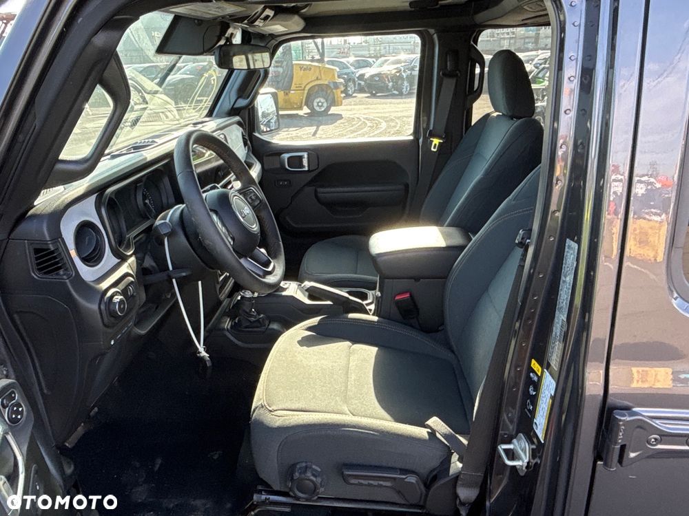 Jeep Wrangler Unlimited 2.0 Turbo PHEV 4xe Sahara - 5
