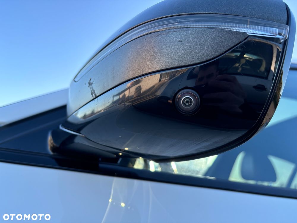 BMW Seria 3 318d M Sport - 31