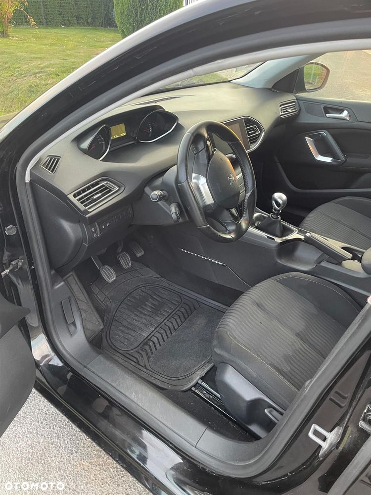Peugeot 308 - 9