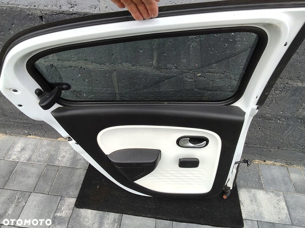 DRZWI LEWY TYŁ RENAULT TWINGO III KOMPLETNE - 8