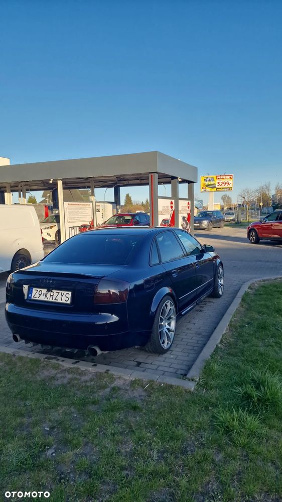 Audi A4 Avant - 10