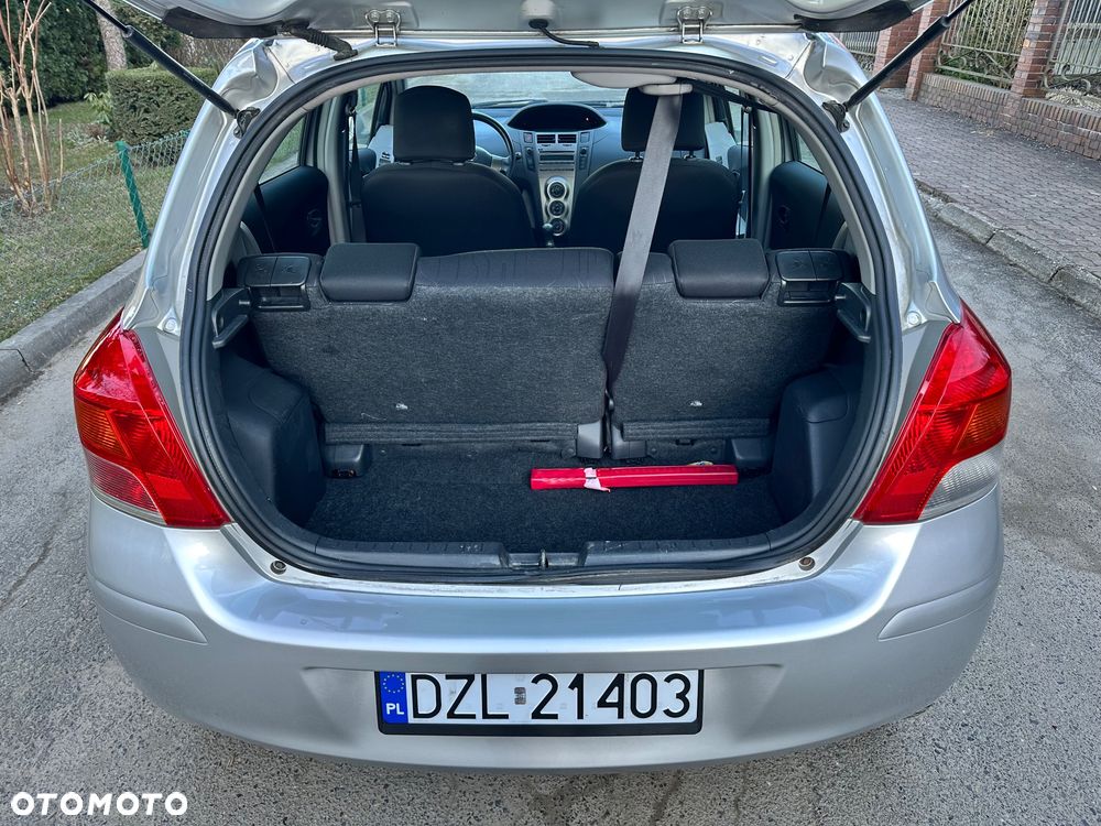 Toyota Yaris 1.0 VVT-i Luna - 9