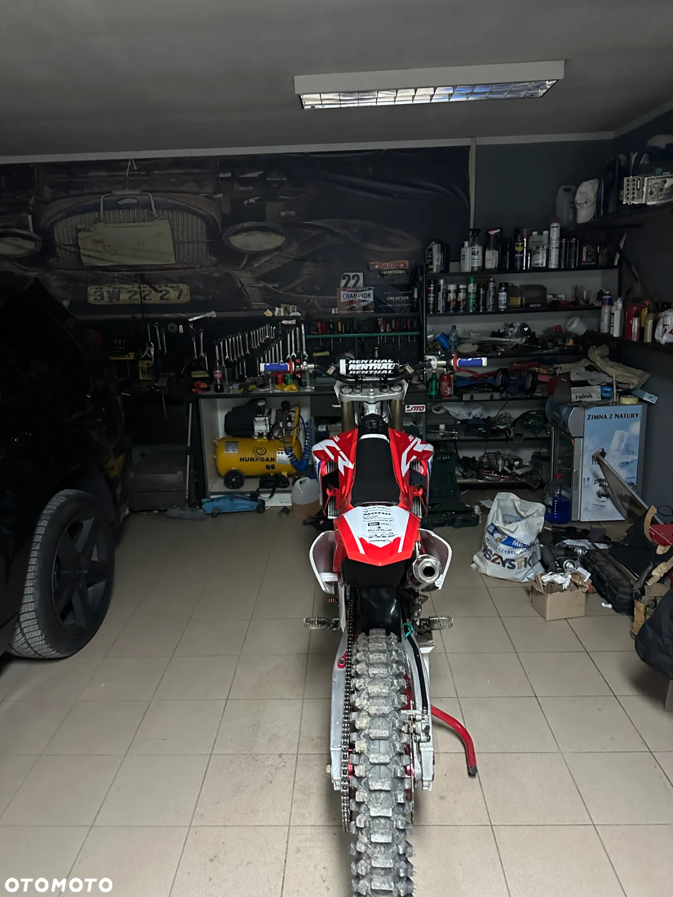 Honda CR - 12