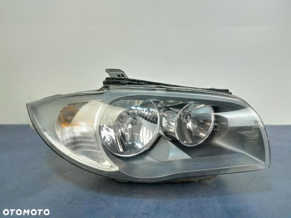 BMW 1 E87 LIFT REFLEKTOR LAMPA PRZÓD PRAWY 7193388 - 7